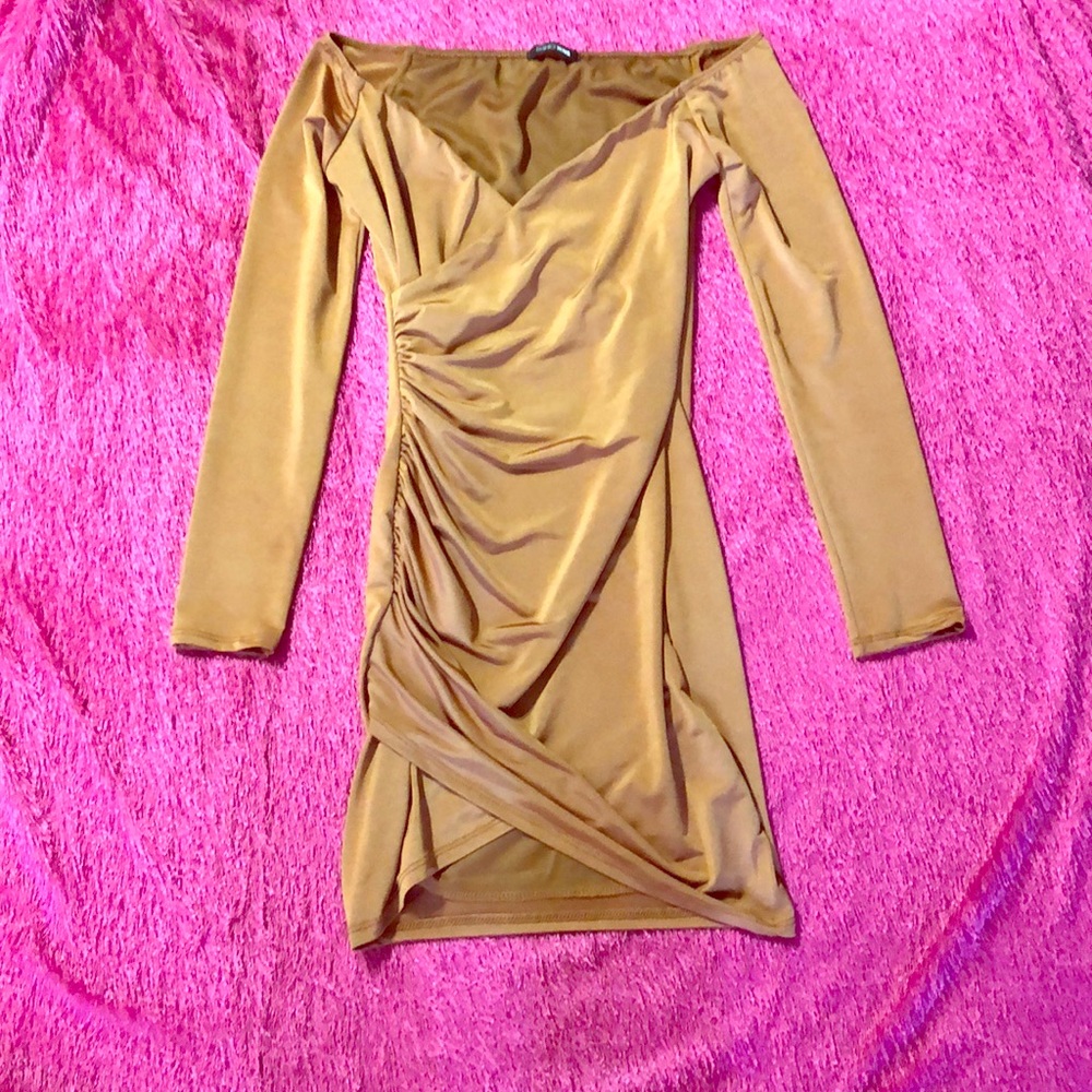 Body gold dress